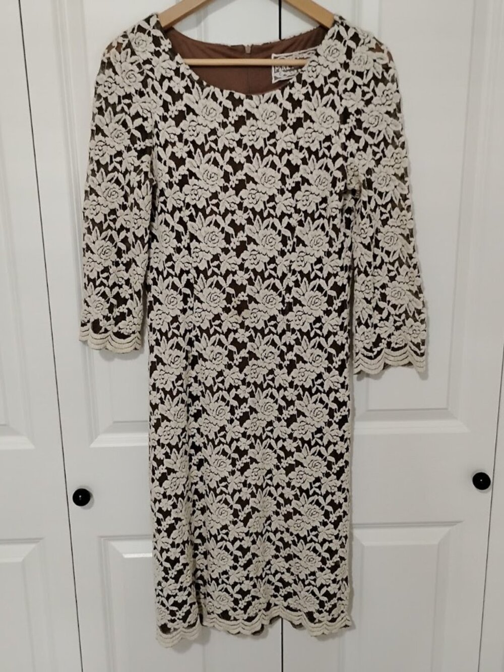 Pink Martini Women's White Brown Round Neck Floral Lace Midi Shift Dress Size S